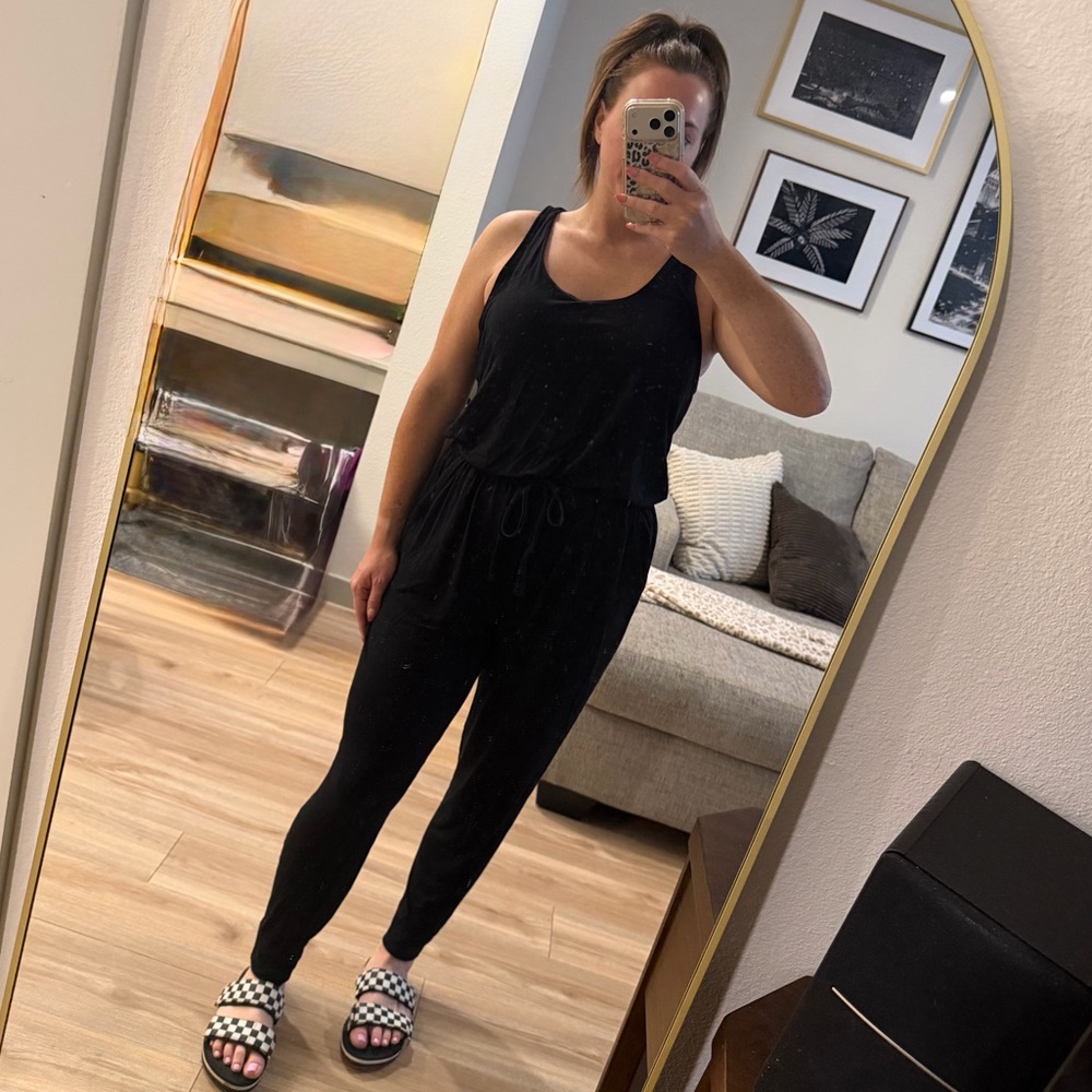 Aerie Black Sleeveless Jumpsuit
